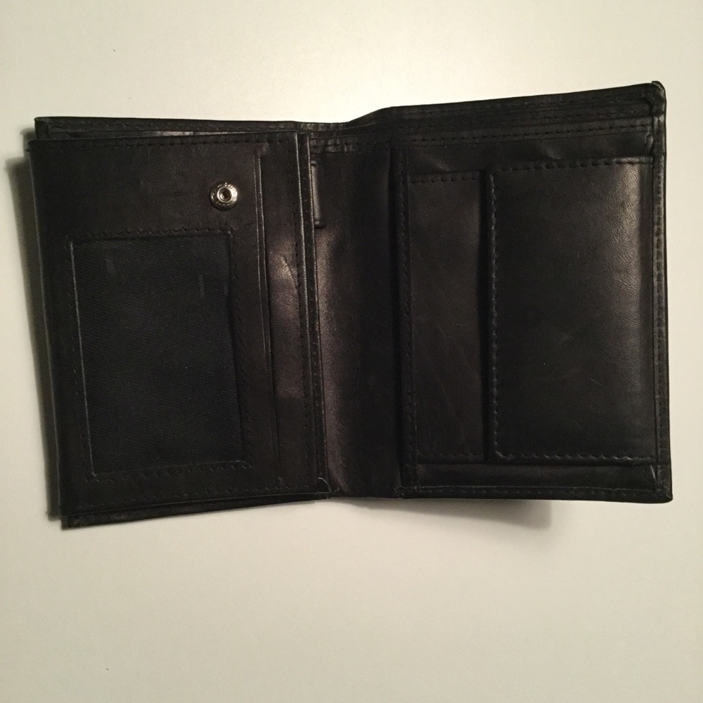 Wallet - Picture 3 of 7